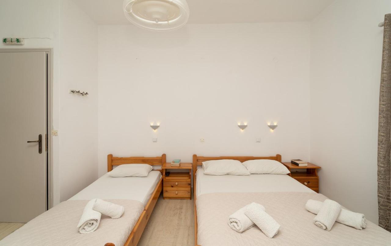 Tsimiklis Apartments 菲尼孔塔 外观 照片